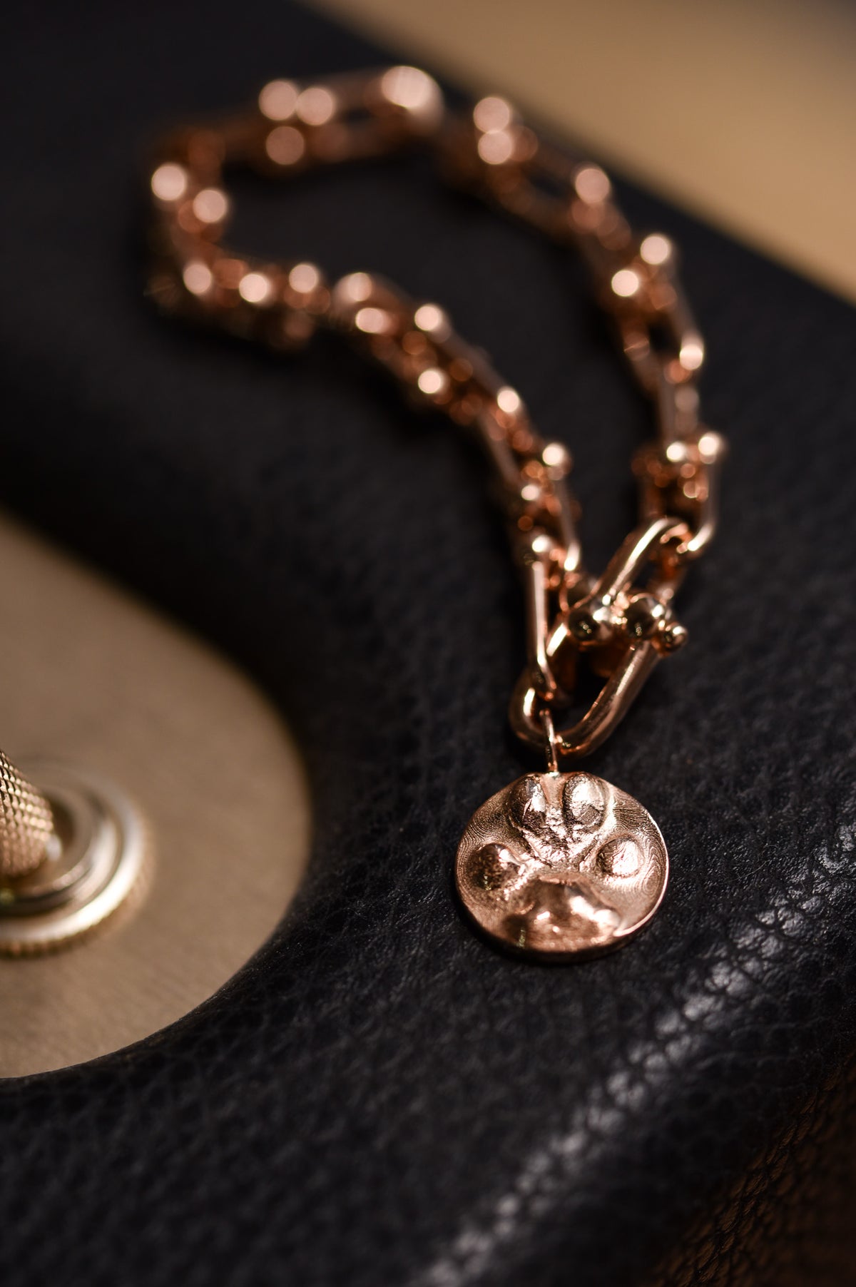 Single-side - 3D Re-scaling Imprint Pendant